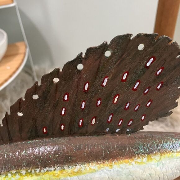 Handcrafted & Hand Painted Folk Art Wood & Metal Fish Spearing Decoy - Picture 5 of 16